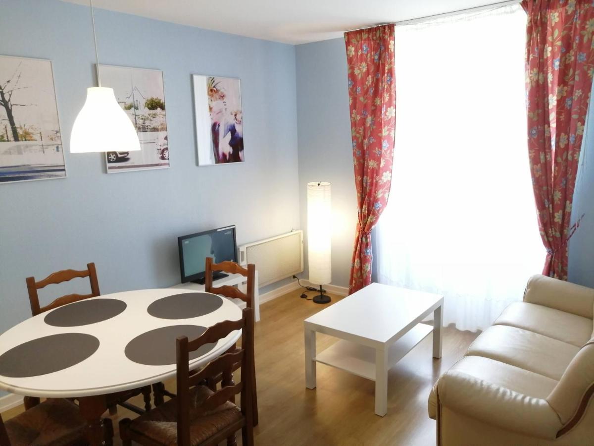 Chez Gustou Daire Chaudes-Aigues Dış mekan fotoğraf