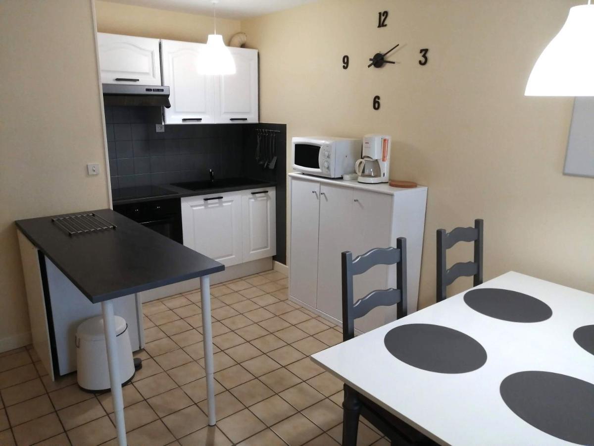 Chez Gustou Daire Chaudes-Aigues Dış mekan fotoğraf