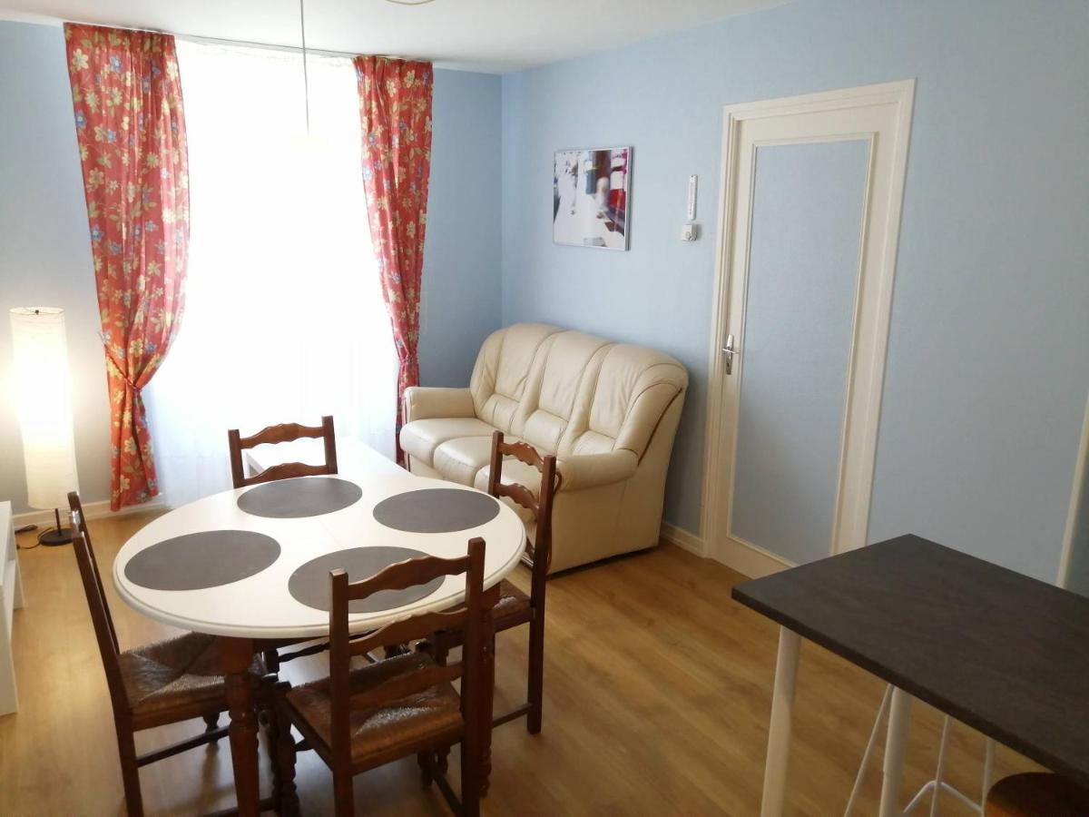 Chez Gustou Daire Chaudes-Aigues Dış mekan fotoğraf