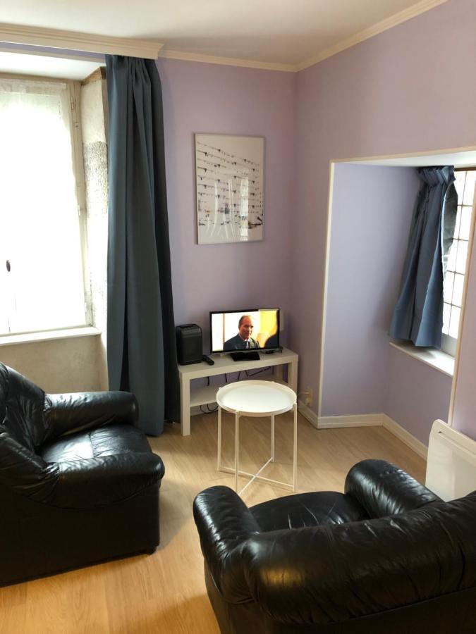 Chez Gustou Daire Chaudes-Aigues Dış mekan fotoğraf