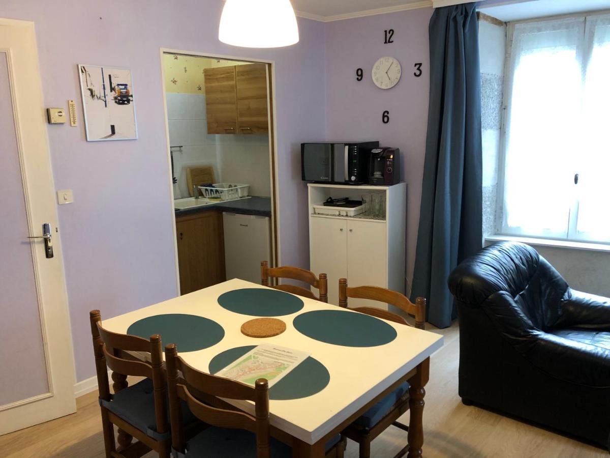 Chez Gustou Daire Chaudes-Aigues Dış mekan fotoğraf